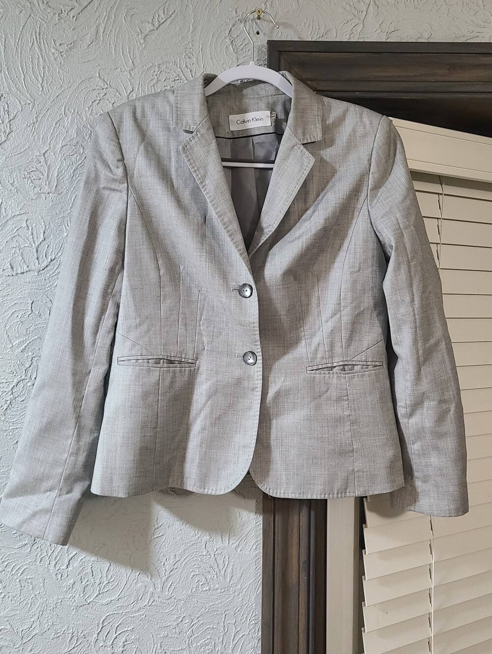 Calvin Klein Light Gray Women's Tailored Blazer - Size 12